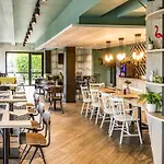호텔 Ibis Creil Sur Oise 3*