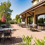 Ibis Creil Sur Oise Hotel 3*