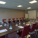 Ibis Creil Sur Oise Hotel