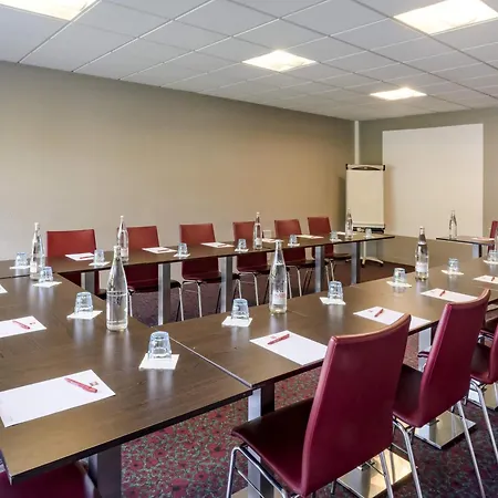 Ibis Creil Sur Oise Hotel