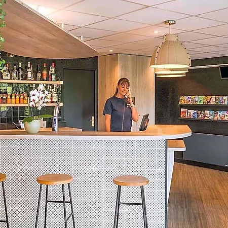 Ibis Creil Sur Oise Szálloda