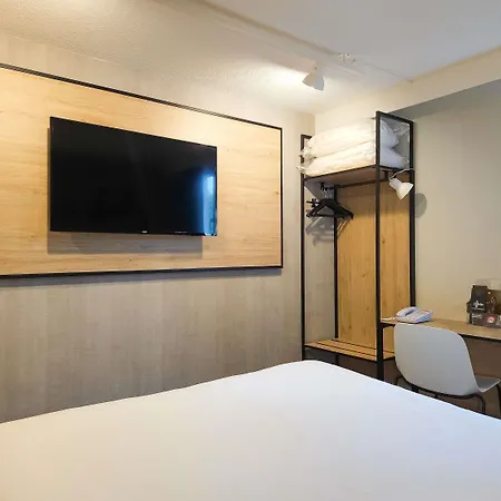 호텔 Ibis Creil Sur Oise 3*