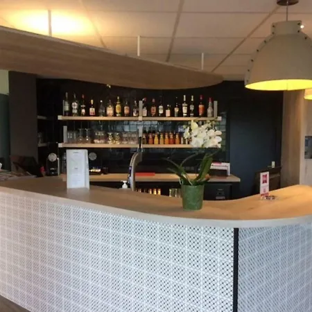 Ibis Creil Sur Oise 3*
