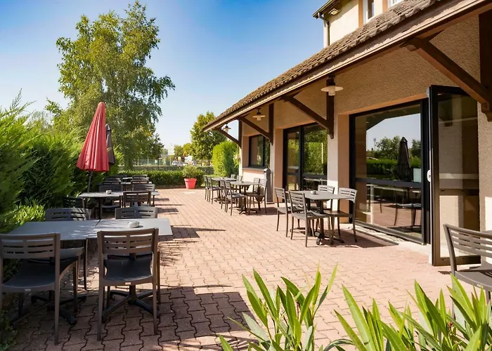 Ibis Creil Sur Oise Hotel 3*