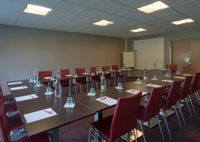 Ibis Creil Sur Oise Hotel